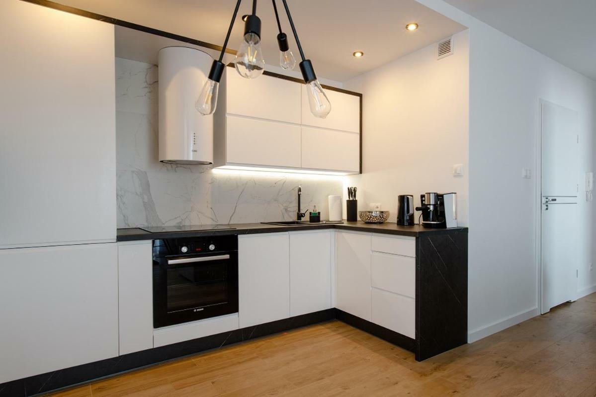 Apartament Przy Plazy / Klifowa 里沃 外观 照片